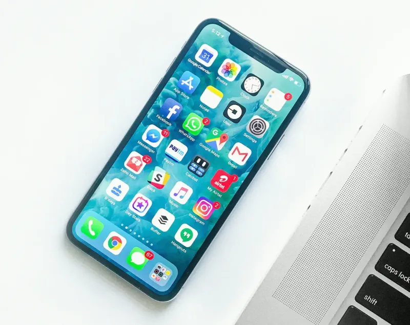 marketing mobilny skupia się na użytkownikach telefonów